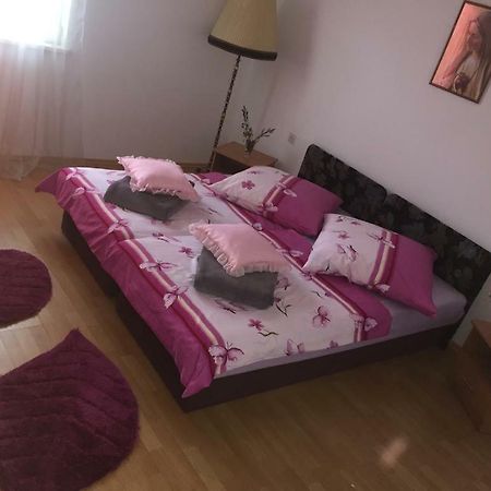 Apartman Luis Silence Šestanovac Buitenkant foto
