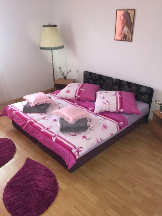Apartman Luis Silence Šestanovac Buitenkant foto